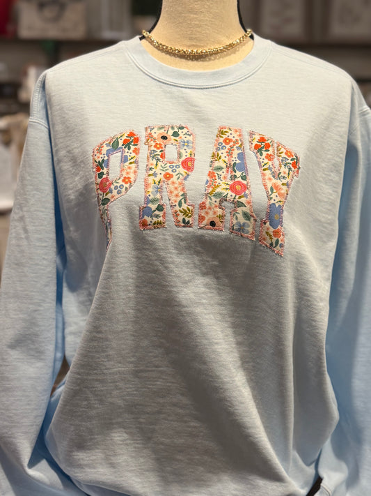 PRAY Applique Crew Sweatshirt